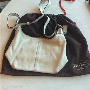 Coach Off-White Leather Shoulder Bag